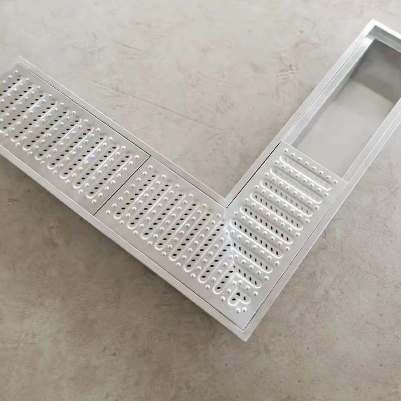 Reçine drenaj kanalının geleneksel beton drenaj kanallarına göre avantajları nelerdir?